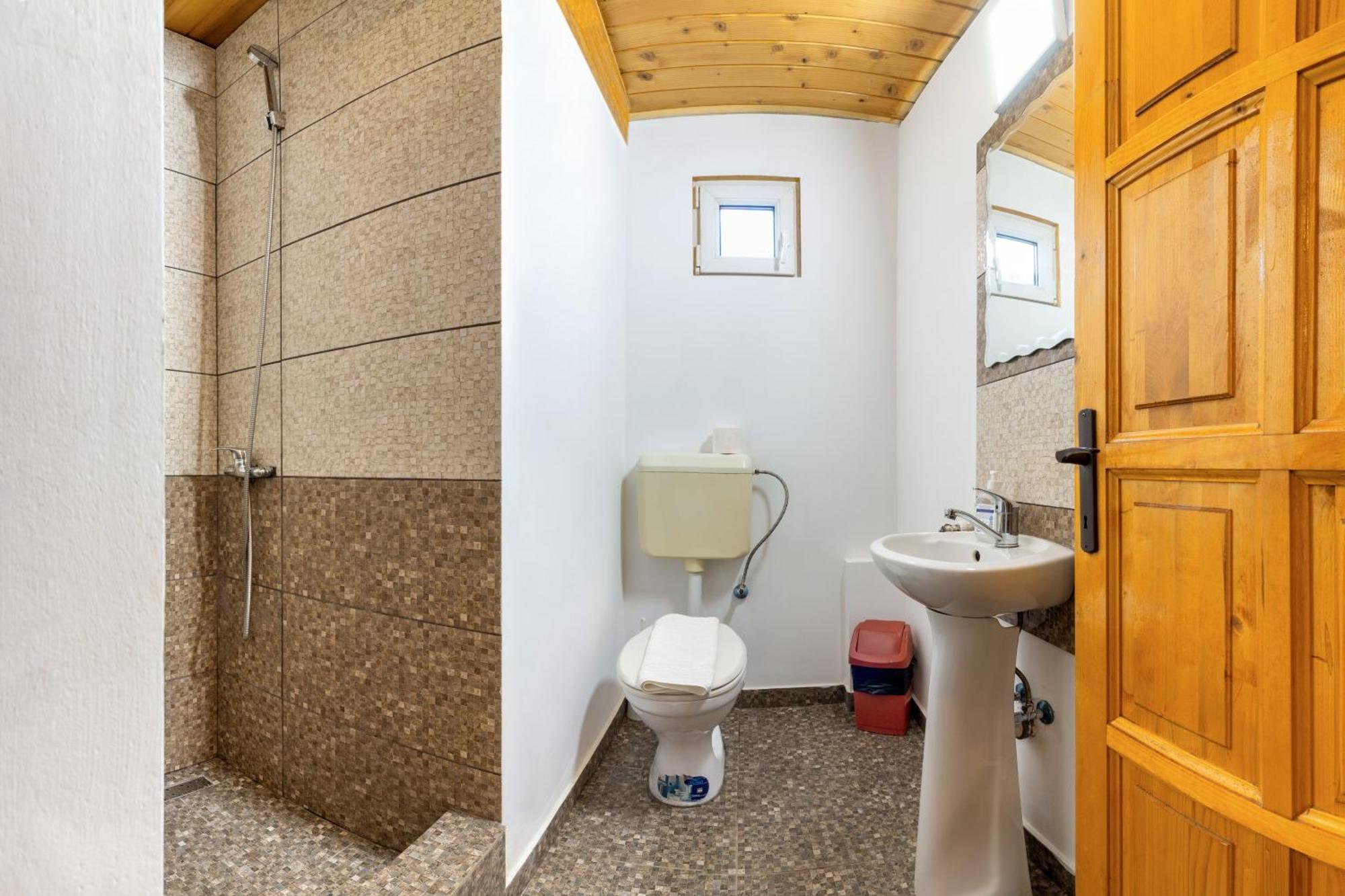 Resort 7 Crai - Cabana Baciu Zărneşti Bagian luar foto